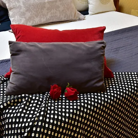 De Curtis 3 Stelle بيت ضيافة