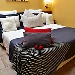 De Curtis 3 Stelle 3* Katánie