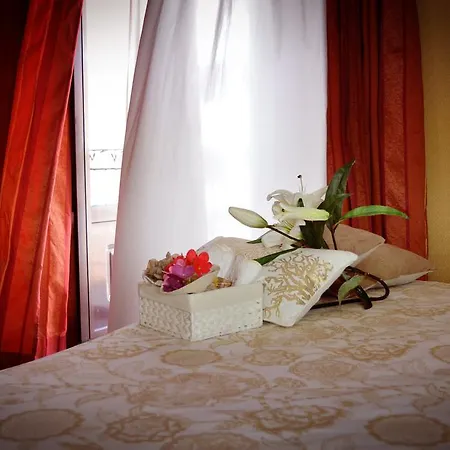 Guest house De Curtis 3 Stelle 3*