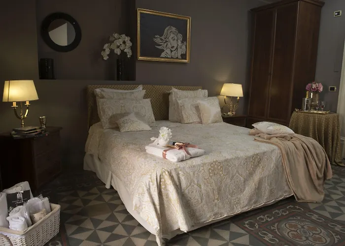 ゲストハウス De Curtis 3 Stelle カターニア