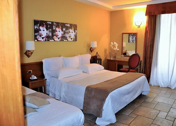 De Curtis 3 Stelle 3* カターニア